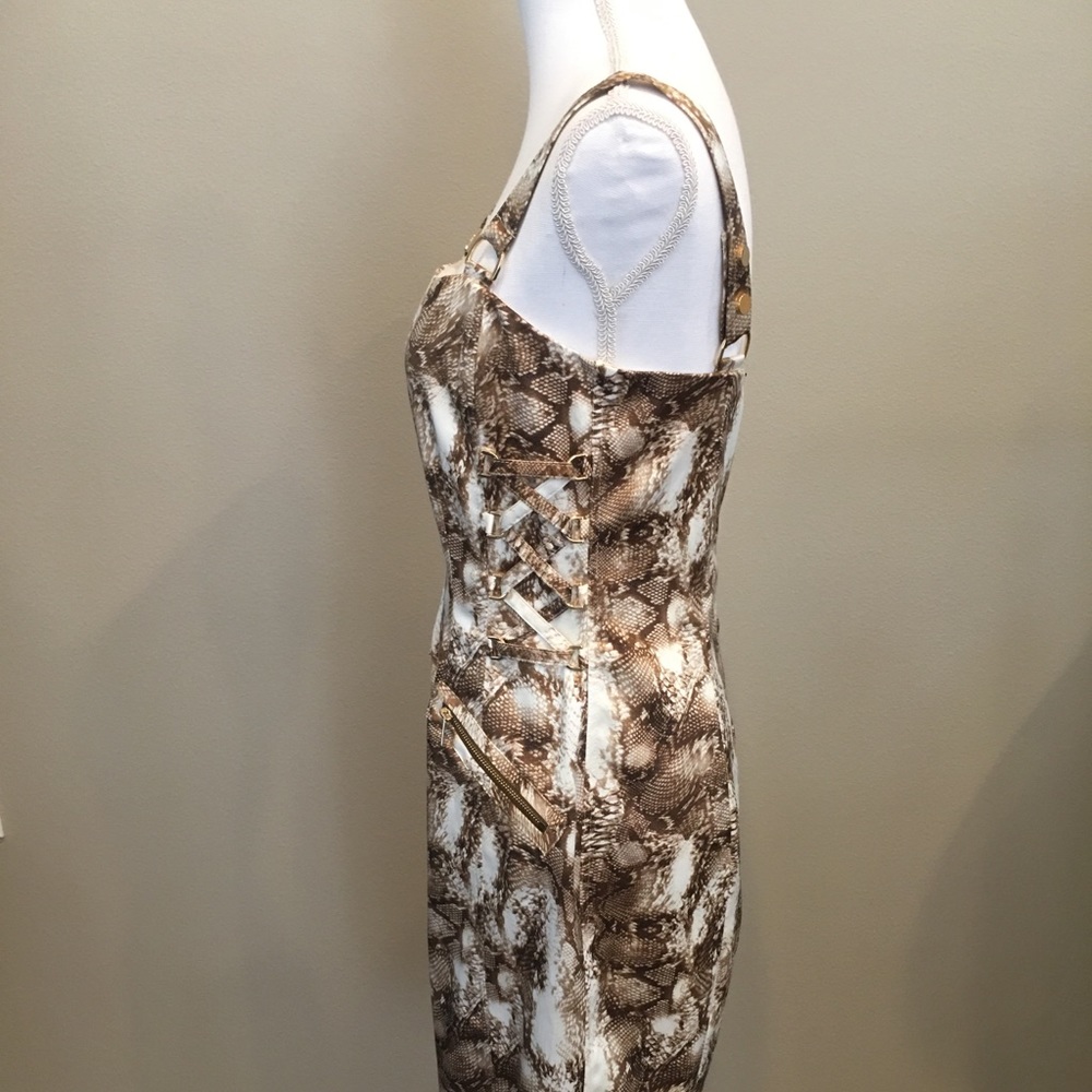 Cache dress - Picture 2 of 7